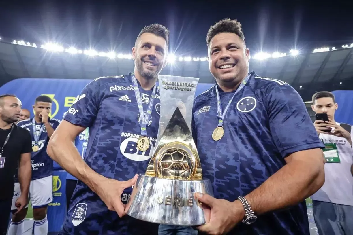 Cruzeiro comemora 102 anos com metas de reforços, esportivos e financeiros para 2023