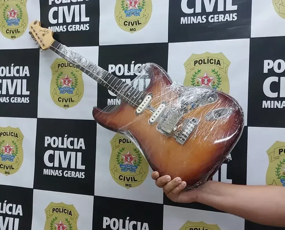 Guitarra avaliada em R$ 5 mil furtada em Brasília é recuperada em Itaúna