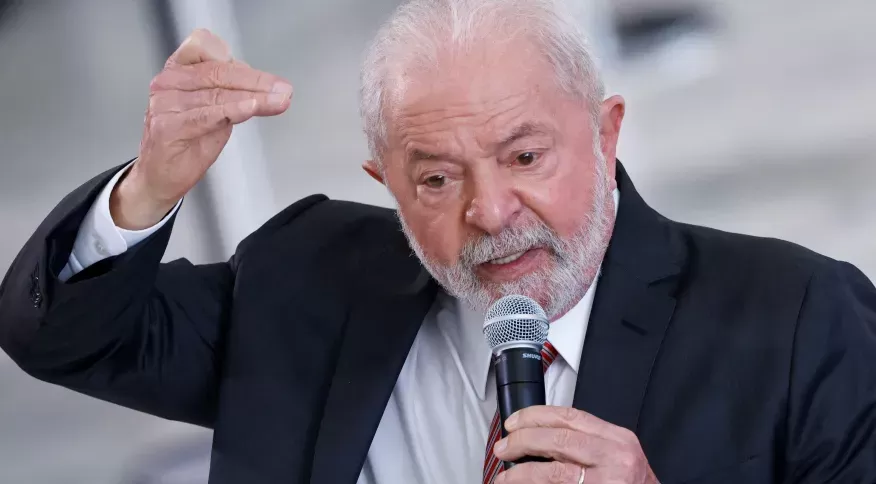 Lula chama Temer de golpista após encontro com presidente do Uruguai