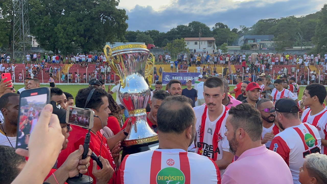 Estrela Mirim de Mateus Leme estreia no Torneio Classista 