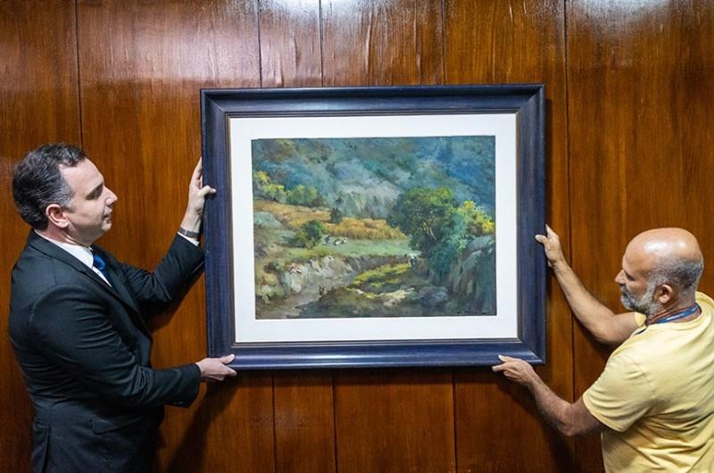 Primeira obra restaurada após ataques é símbolo para o Senado, diz Pacheco