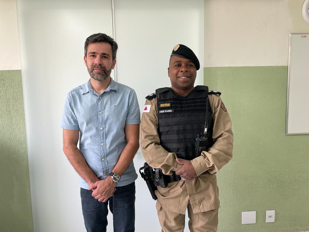 Prefeitura de Itaúna reforça parceria com Polícia Militar por escolas mais seguras