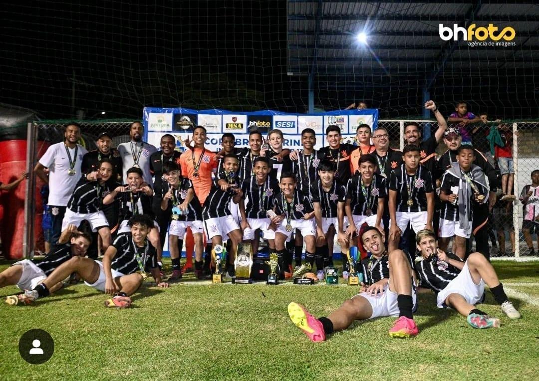 Corinthians goleia o Coritiba e garante o título da Copa Brasileirinho Sub 13
