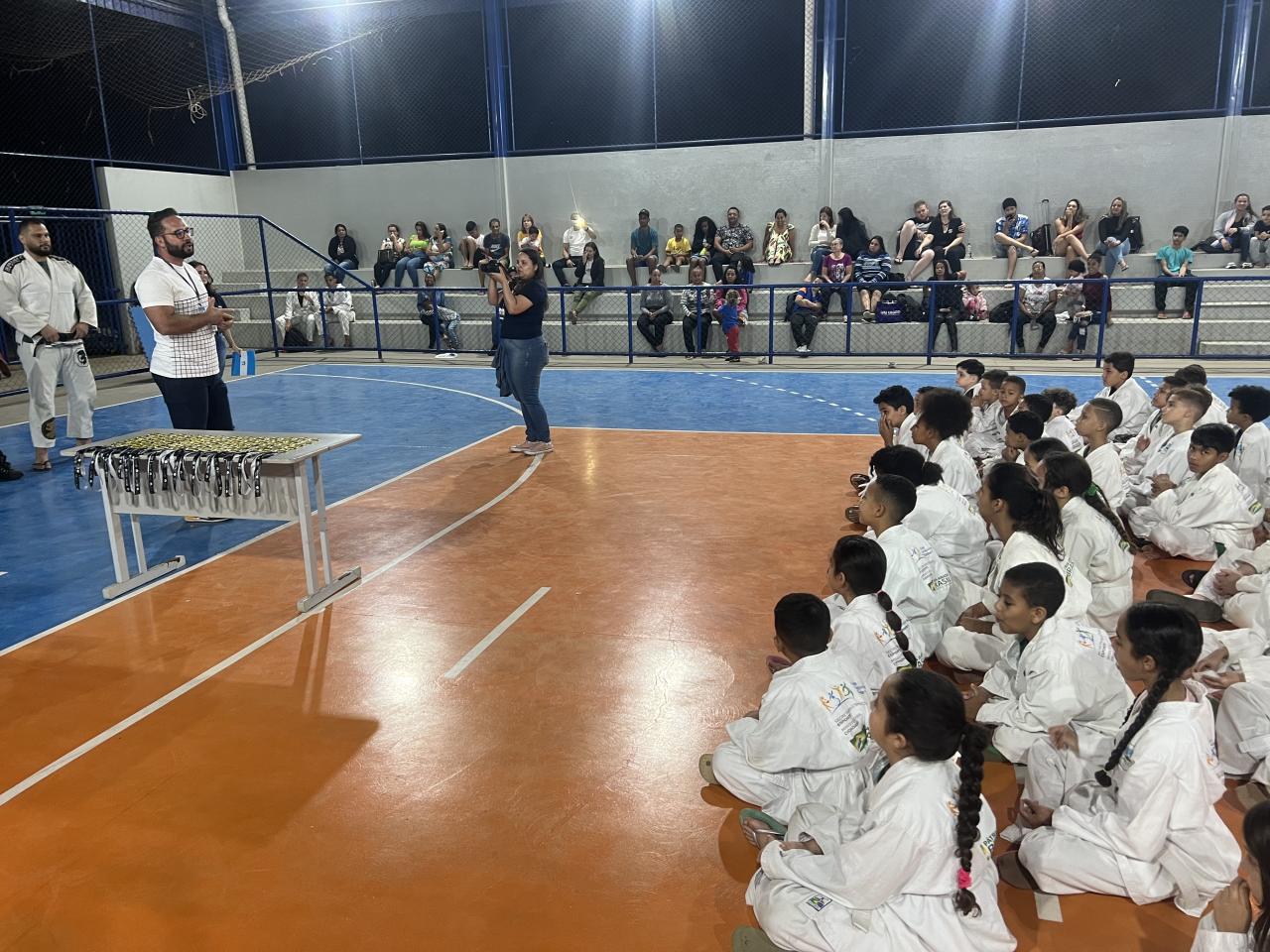 Programa Esporte na escola é anunciada pela Prefeitura de Igarapé