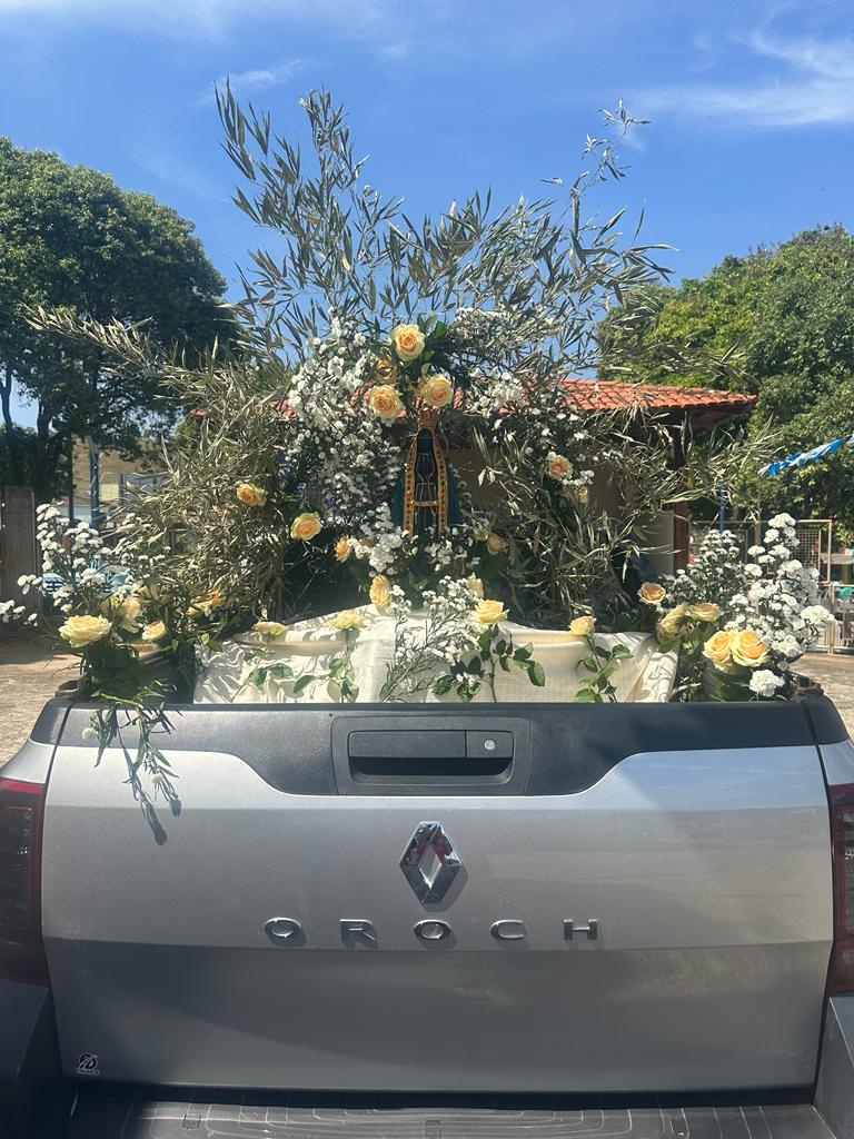 Dia de Nossa Senhora Aparecida é celebrado por fiéis em Sítio Novo