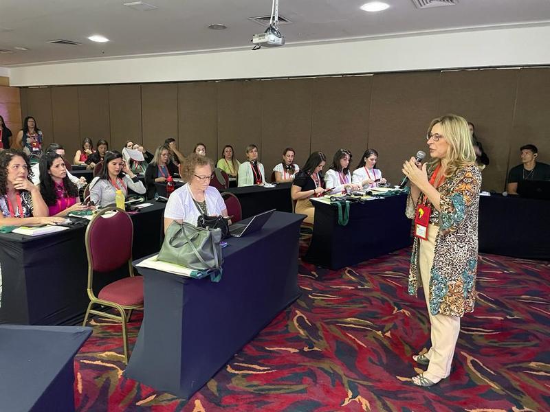 Hemominas reúne profissionais de saúde para treinamento intensivo sobre Doença Falciforme