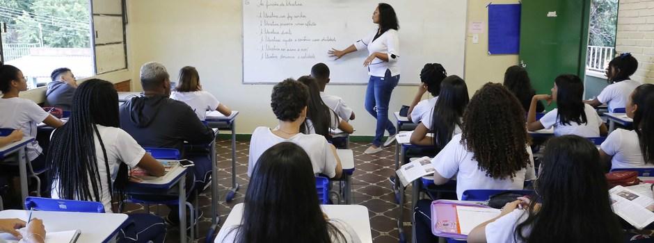 Cadastro Escolar 2024: prazo para matrícula na rede estadual termina nesta sexta-feira (12/1)