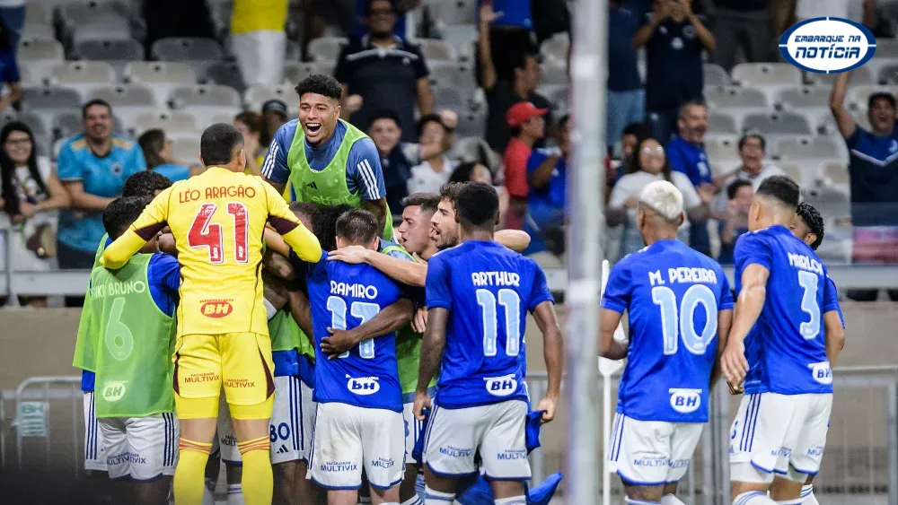 Cruzeiro vence Botafogo na estreia do Brasileirão