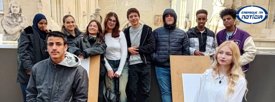 Estudantes da  rede estadual já podem se inscrever no Passaporte Mineiro do Conhecimento, para intercâmbio em outros países