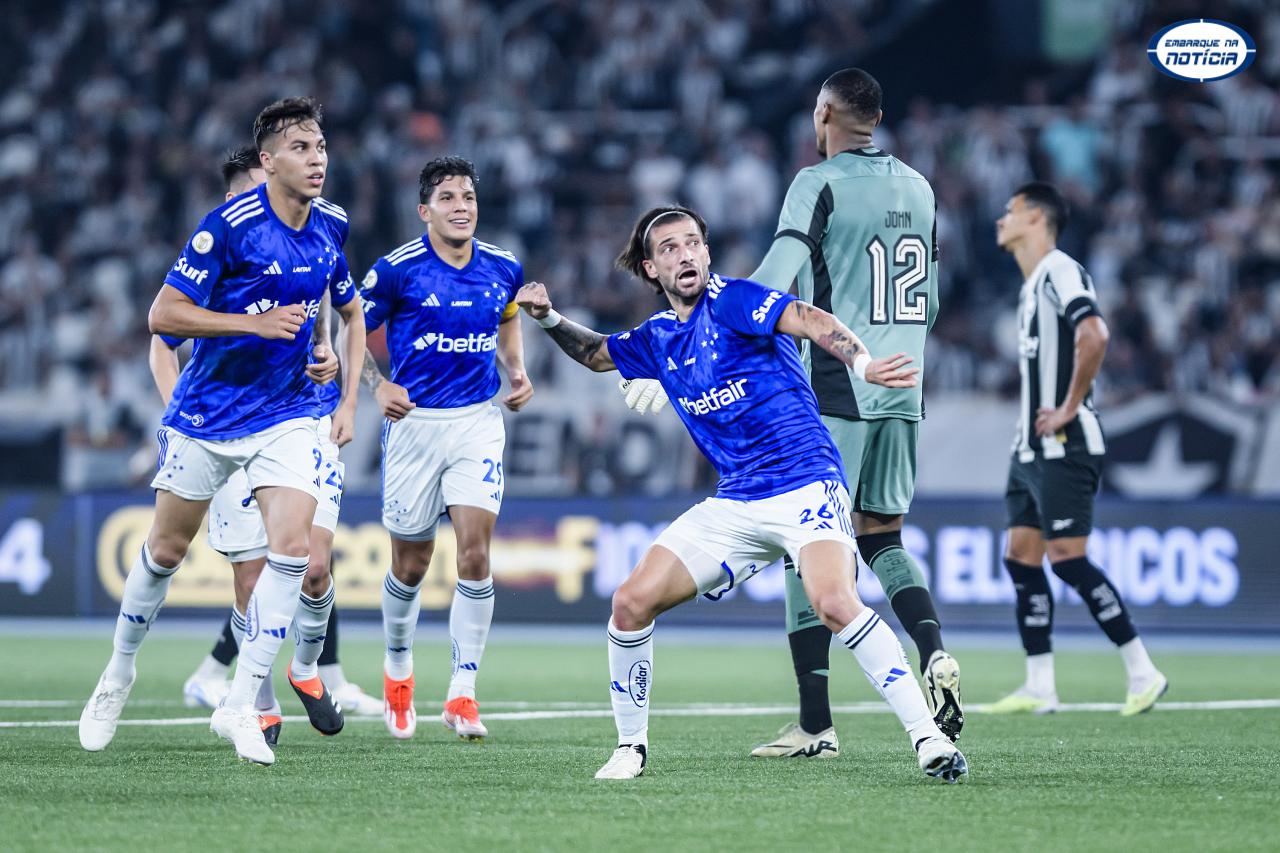 Cruzeiro atropela Botafogo em casa