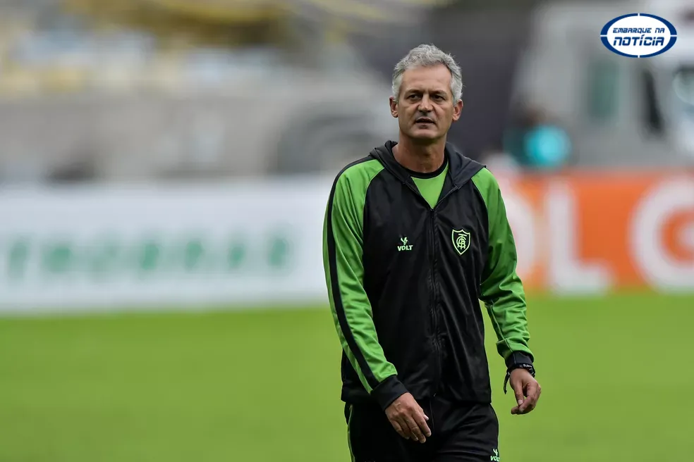 América-MG anuncia retorno de Lisca ao comando até final de 2024