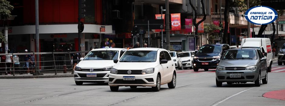Estado alerta para início da exigência do licenciamento anual de veículos em Minas