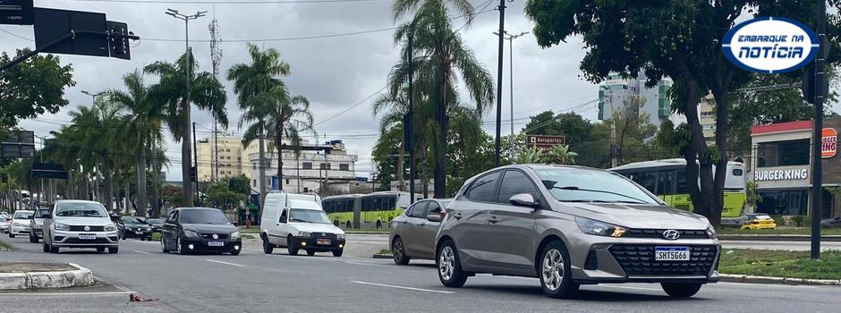 Licenciamento anual de veículos com placas de finais 7, 8, 9 e 0 será exigido em fiscalizações a partir de sexta-feira (1/11)