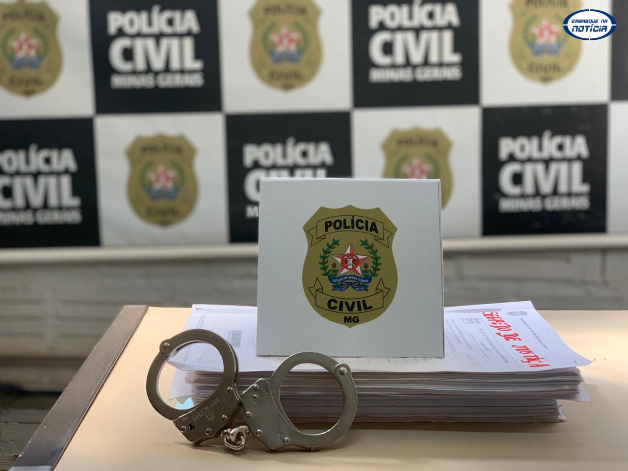 PCMG indicia 17 por envolvimento em esquema ilegal de obtenção de CNH