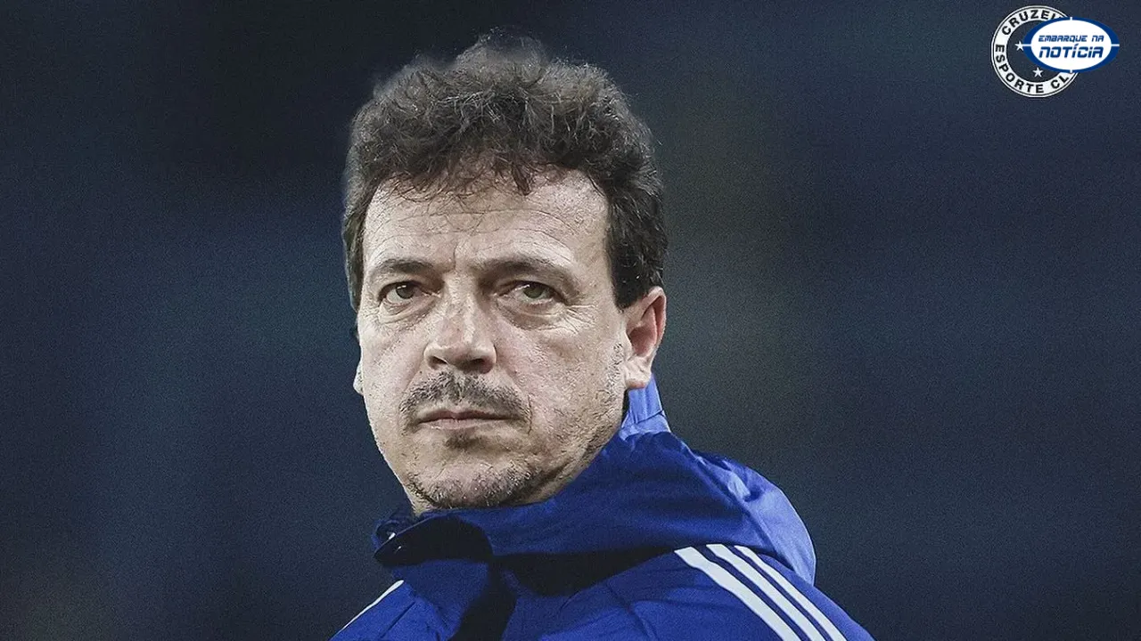 Cruzeiro anuncia a demissão do Técnico Fernando Diniz na manhã desta segunda-feira