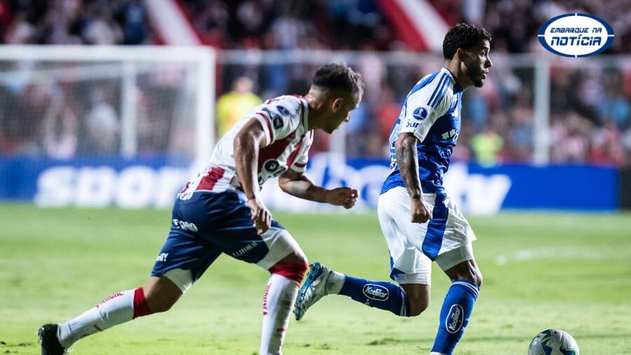 Cruzeiro tropeça fora de casa e é superado pelo Red Bull Bragantino no Brasileirão