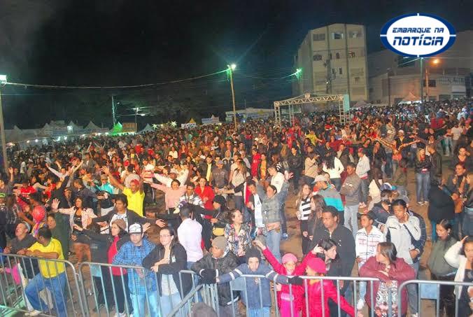 Vai ter festa boa em Mateus Leme? População especula atrações de peso para o mês de junho!