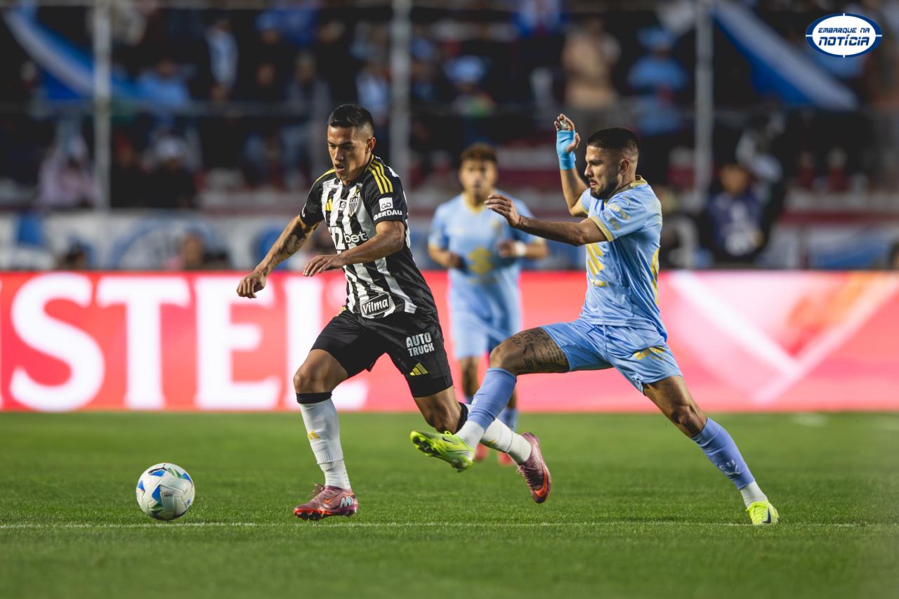 Atlético divulga cronograma especial para Cuello após grave lesão