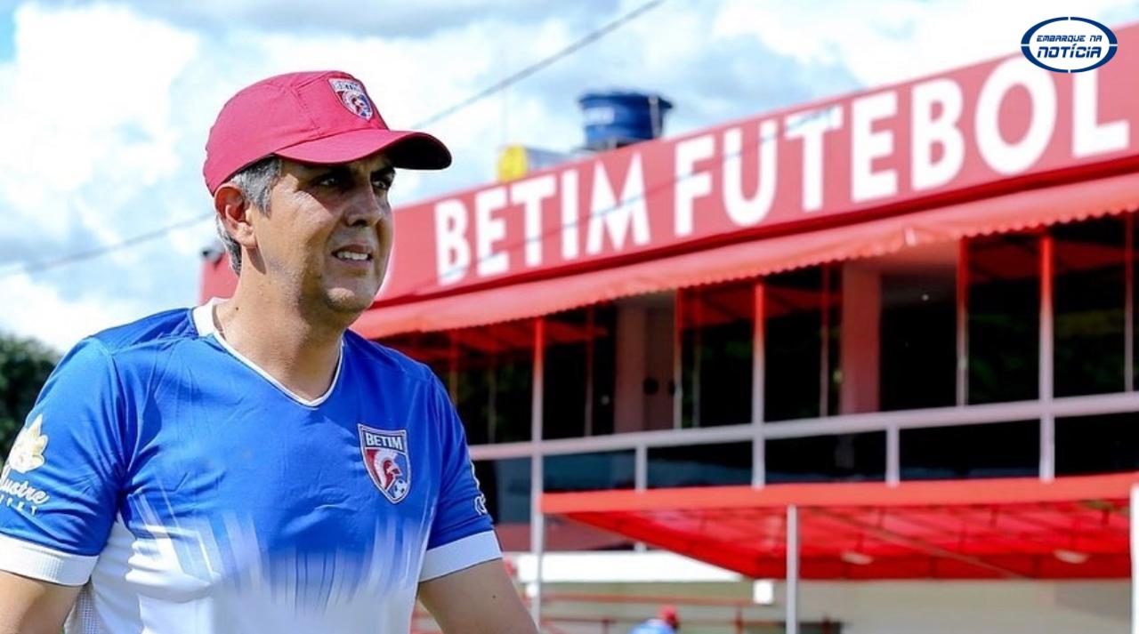 Betim Futebol apresenta Emerson Ávila como novo treinador e anuncia novidades na gestão