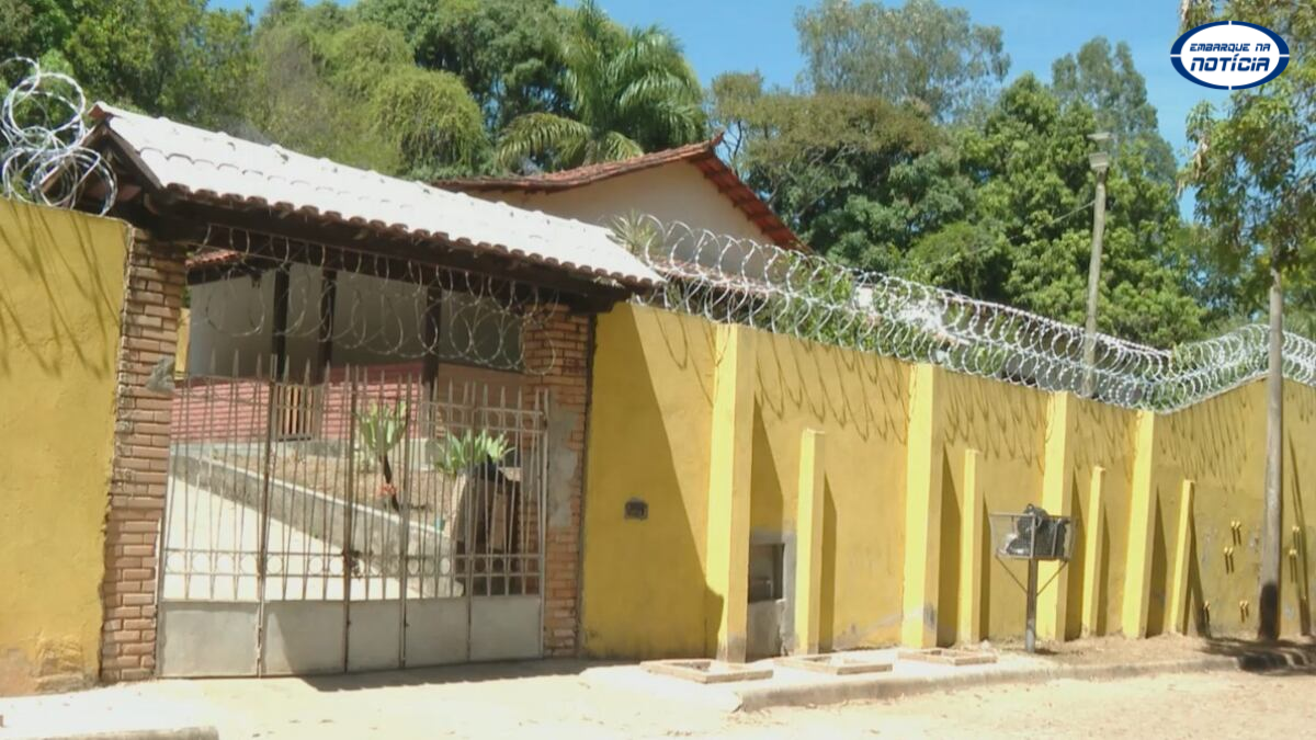 Clínicas de reabilitação ilegais são interditadas em Juatuba após denúncias de maus-tratos e cárcere privado