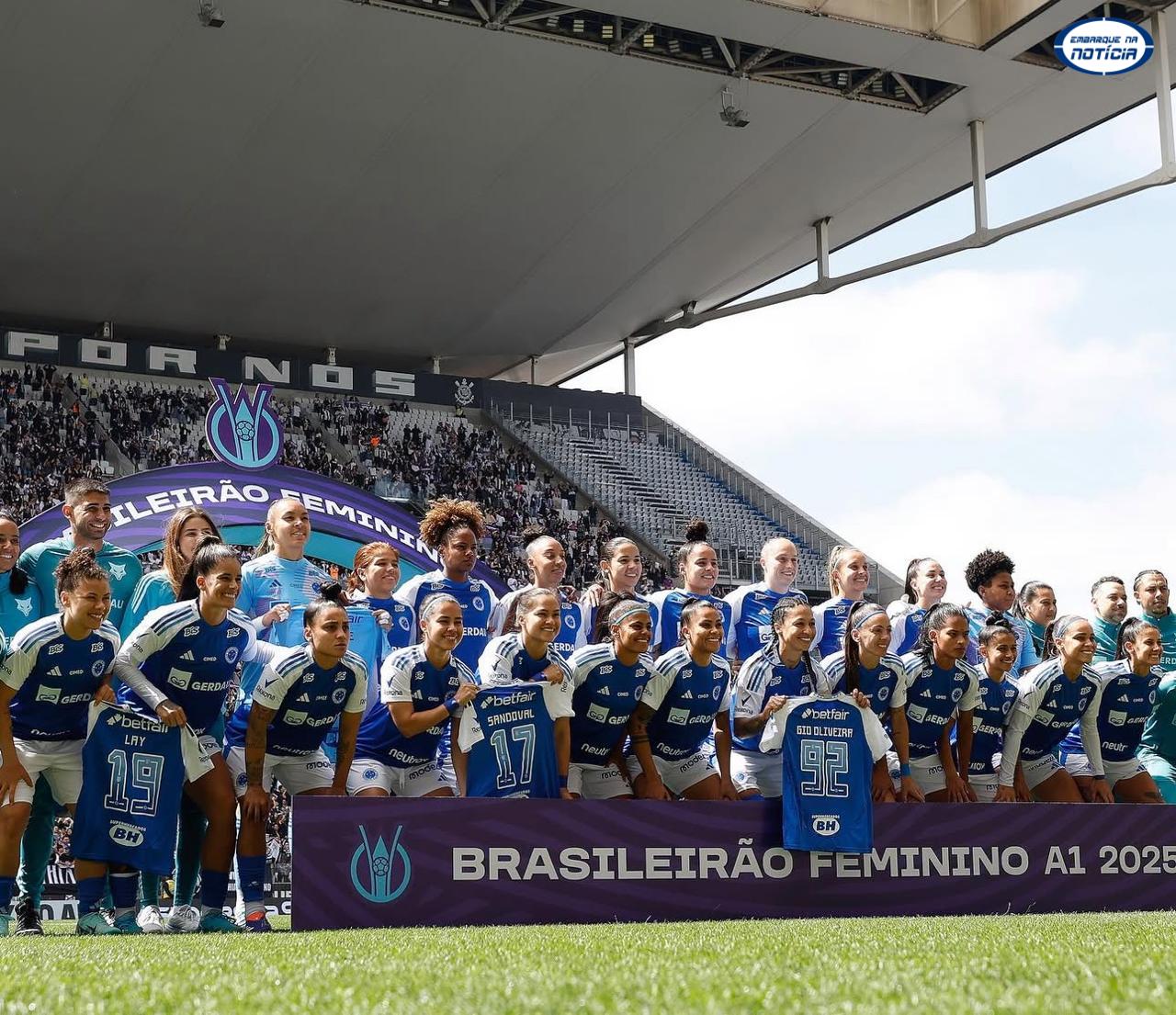 Cruzeiro é vice-campeão do Brasileirão Feminino após derrota para o Corinthians