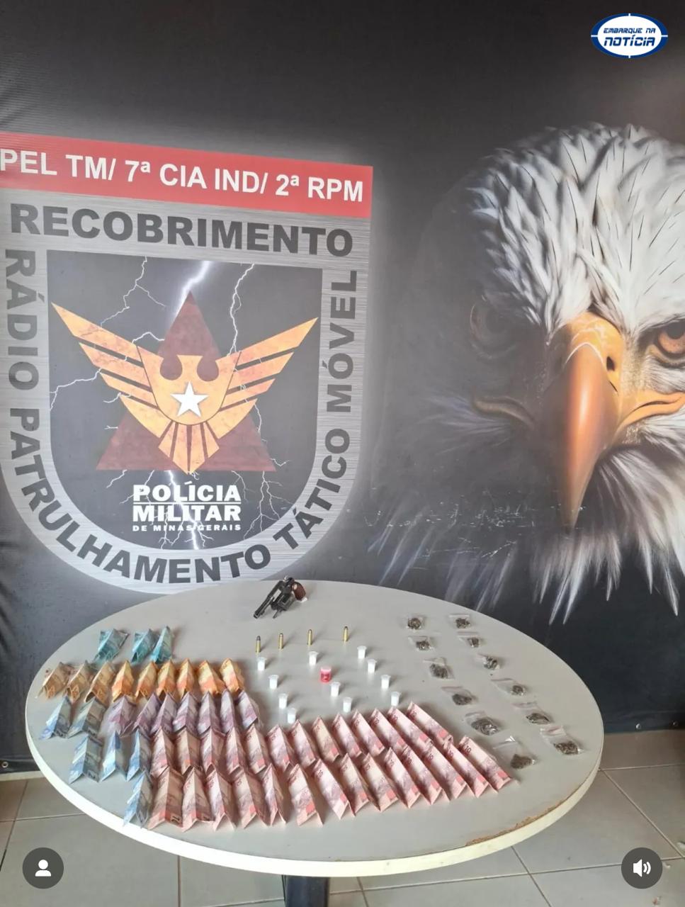 Homem é preso por tráfico de drogas e porte ilegal de arma de fogo em São Joaquim de Bicas