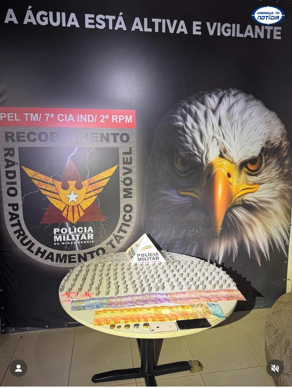 Polícia Militar prende suspeitos de tráfico de drogas em Juatuba