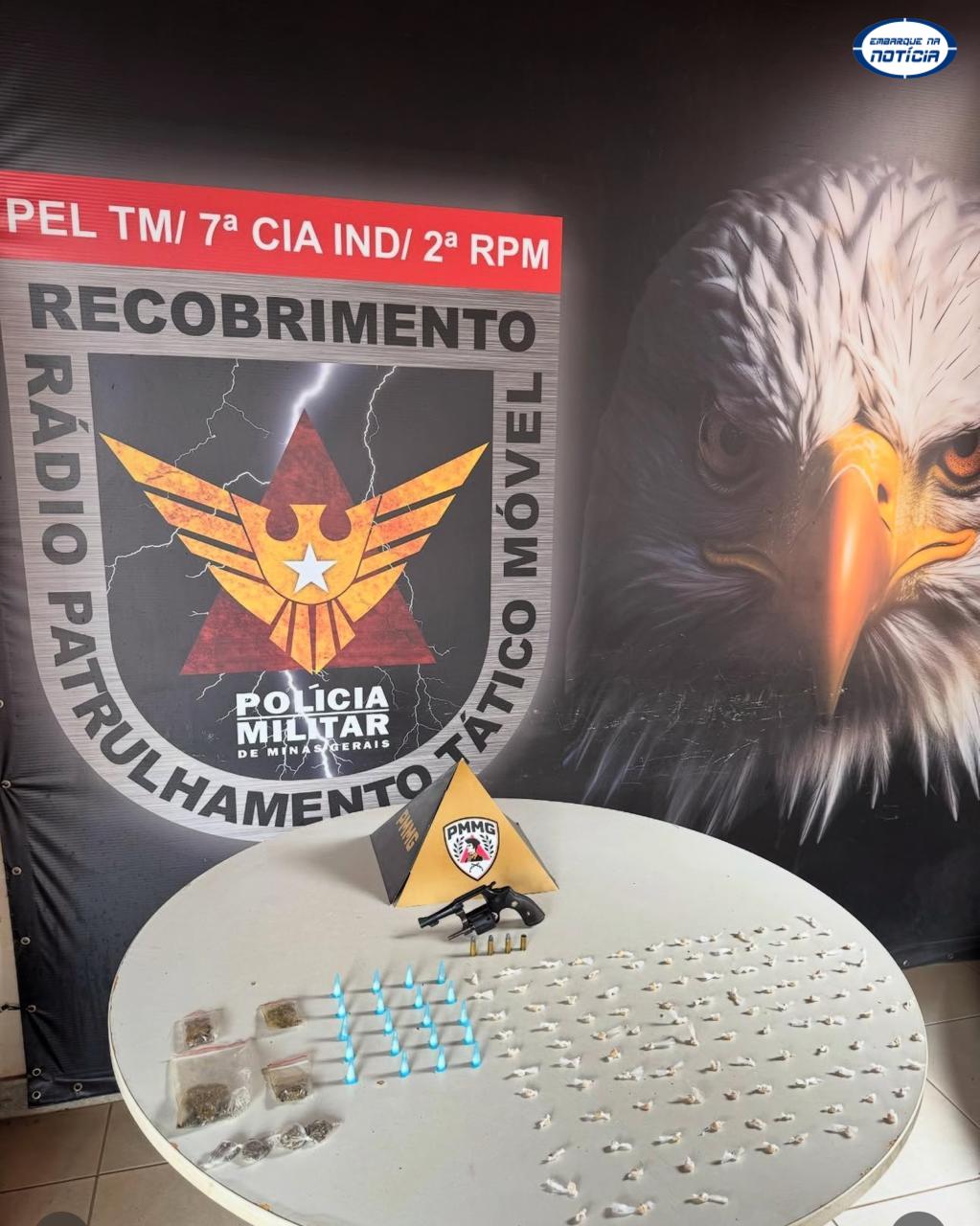 PM apreende menor com arma e grande quantidade de drogas no Planalto Industrial