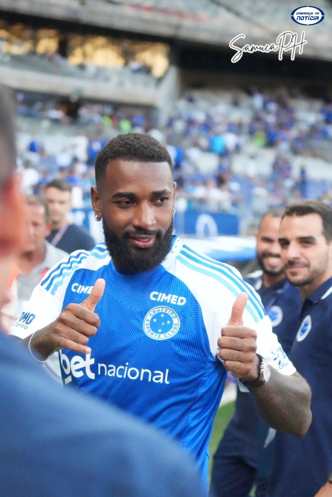 Cruzeiro apresenta Gérson no Mineirão e faz uma das maiores contratações de 2026