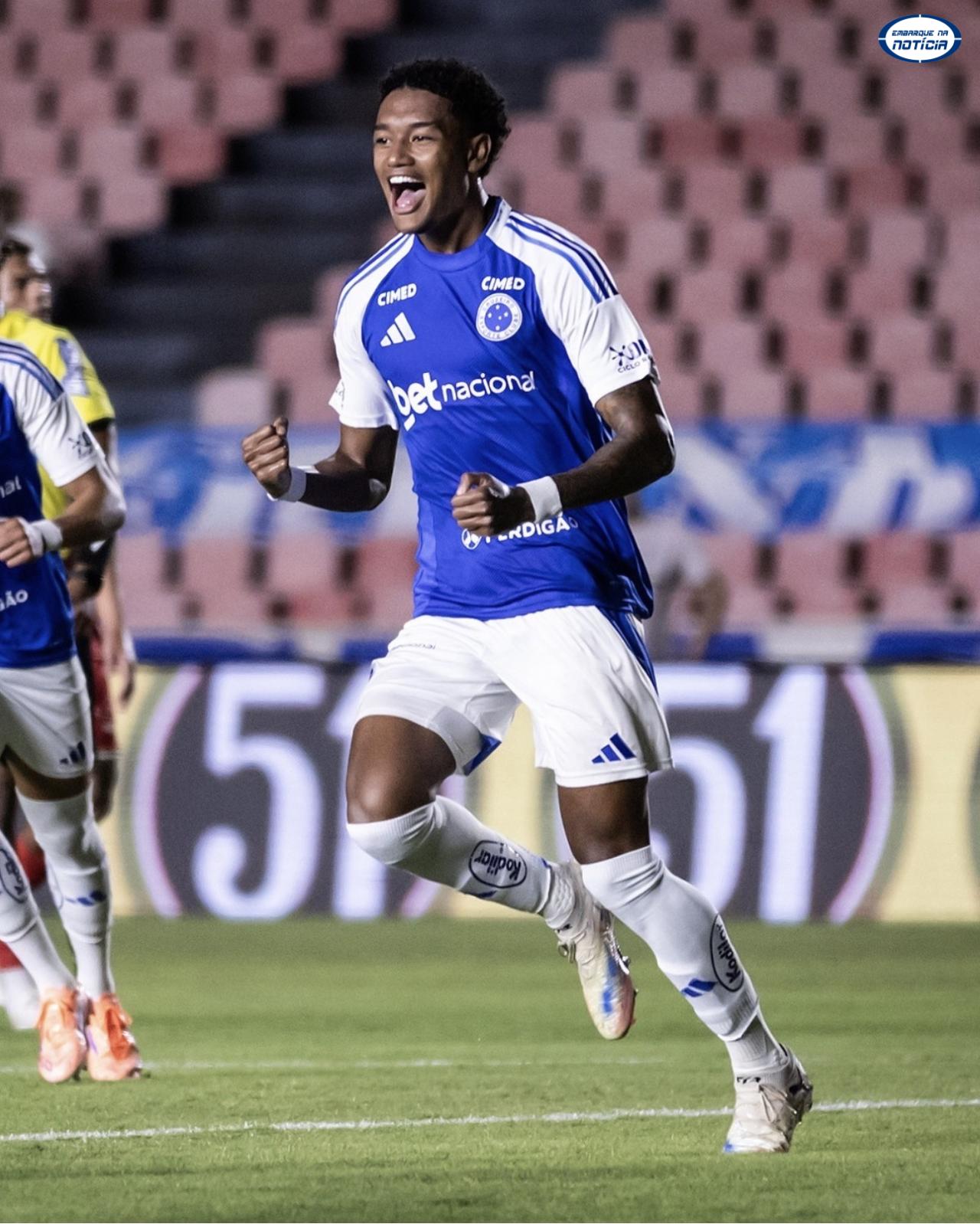 Cruzeiro vence o Tombense e conquista a primeira vitória no Mineiro
