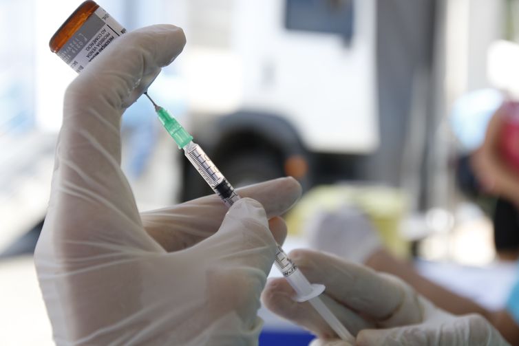 Vacinação contra sarampo e febre amarela será intensificada em SP