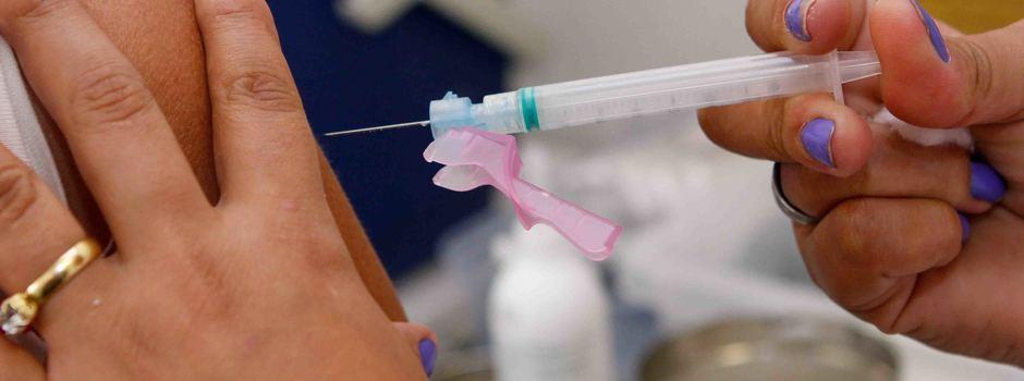 Minas antecipa vacinação contra a gripe e amplia a proteção em todo o estado