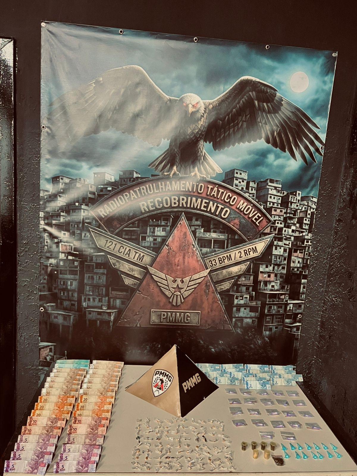 Polícia Militar prende dois por tráfico de drogas em Betim durante operação