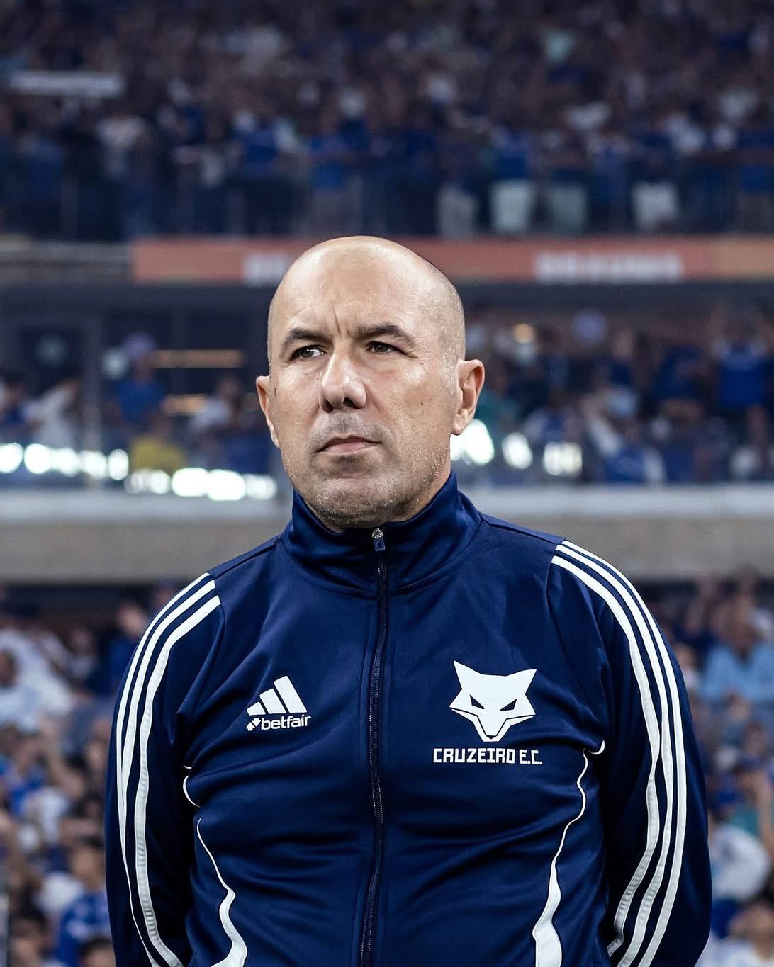 Português Leonardo Jardim está acertado com o Flamengo