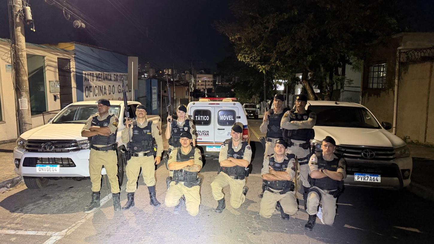 PM recupera duas caminhonetes furtadas e prende três suspeitos no Centro de Betim