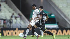 Atlético supera expulsão, vence Ceará nos pênaltis e garante vaga nas oitavas da Copa do Brasil