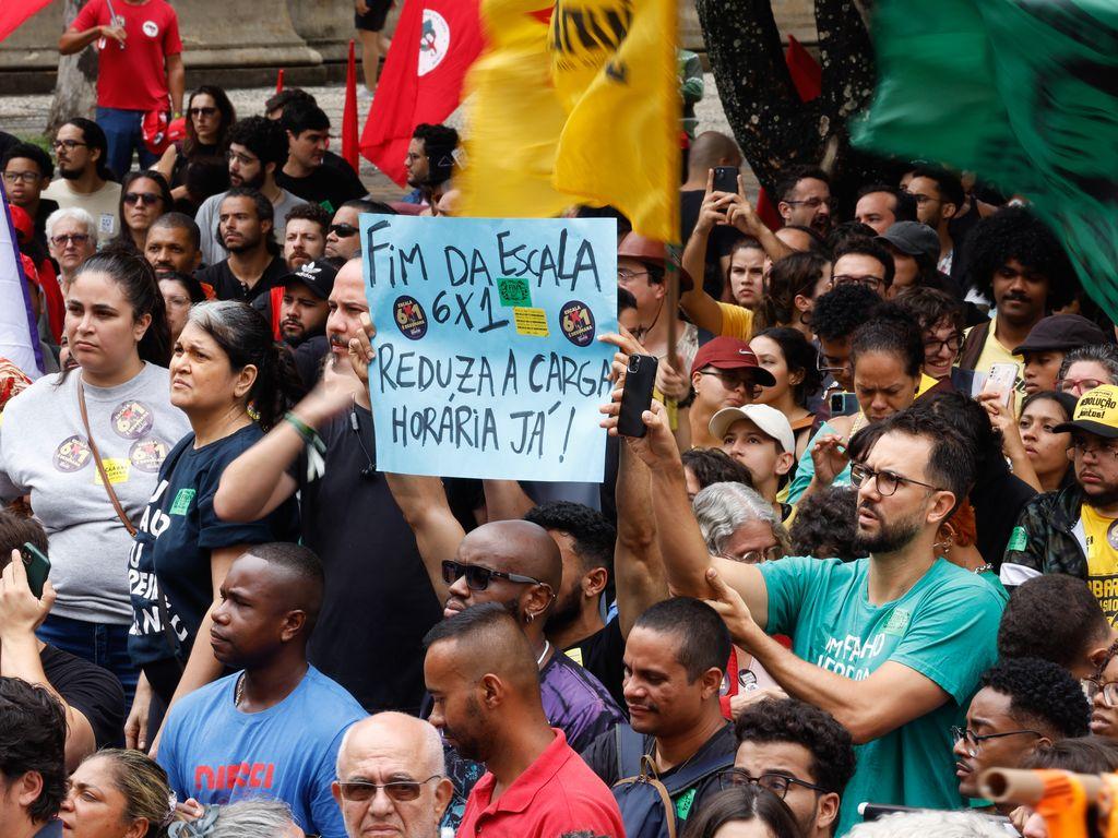 Câmara aprova PEC que acaba com escala 6×1 e reduz jornada para 40 horas semanais