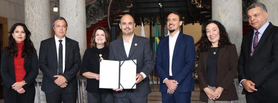 Conta + Justa: campanha vai ampliar descontos nas contas de água e luz para famílias mineiras
