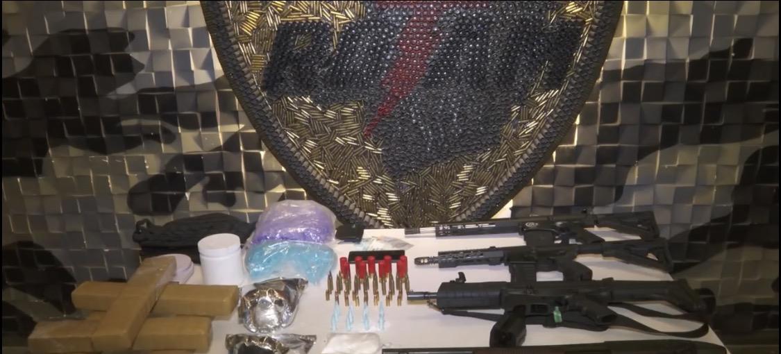 Polícia recupera submetralhadora roubada da Delegacia de Mateus Leme após denúncia anônima
