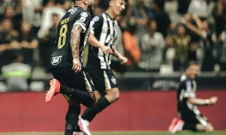 Atlético-MG avança às quartas da Sul-Americana com gol salvador de Cuello