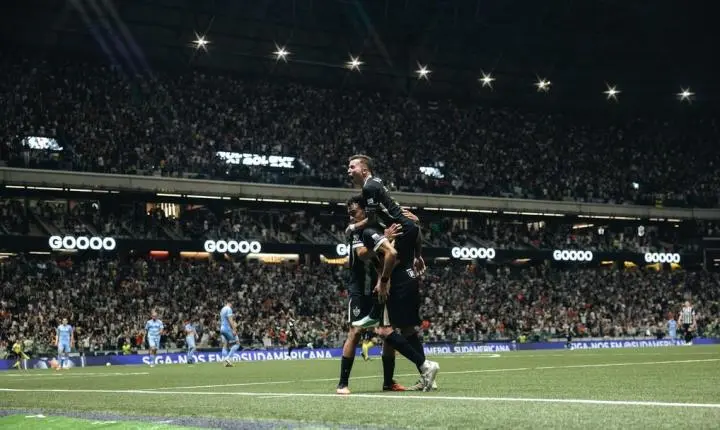 Atlético-MG vence o City Torque por 3 a 0 e fica com um pé na final da Sul-Americana