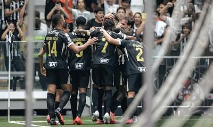Atlético-MG vence o Fluminense por 3 a 1 na Arena MRV