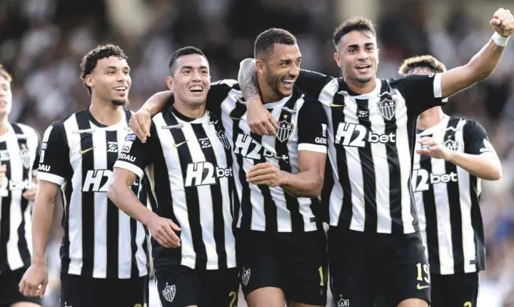 Atlético vence o Vasco em São Januário e ganha fôlego no Brasileirão