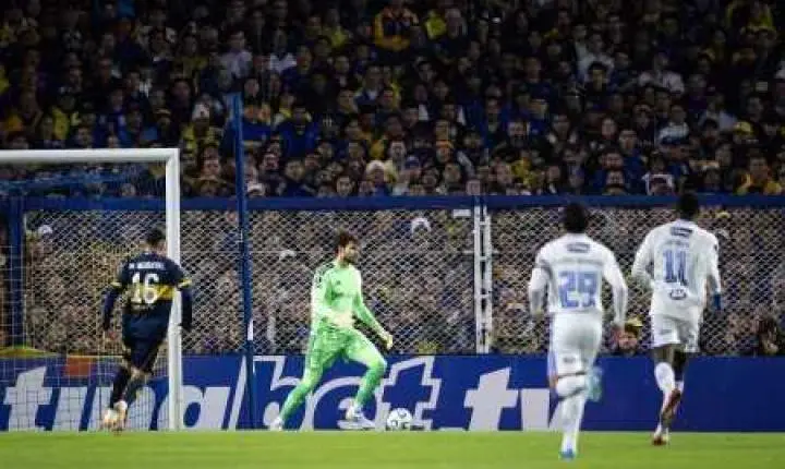     Na raça! Cruzeiro empata com Boca Juniors e segue firme na competição