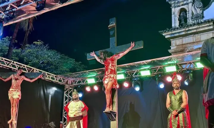 Paróquia de Santo Antônio, em Mateus Leme, realiza programação especial da Sexta-feira da Paixão