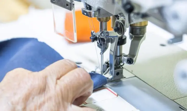 Projeto oferece curso gratuito de costura e capacitação profissional em Mateus Leme
