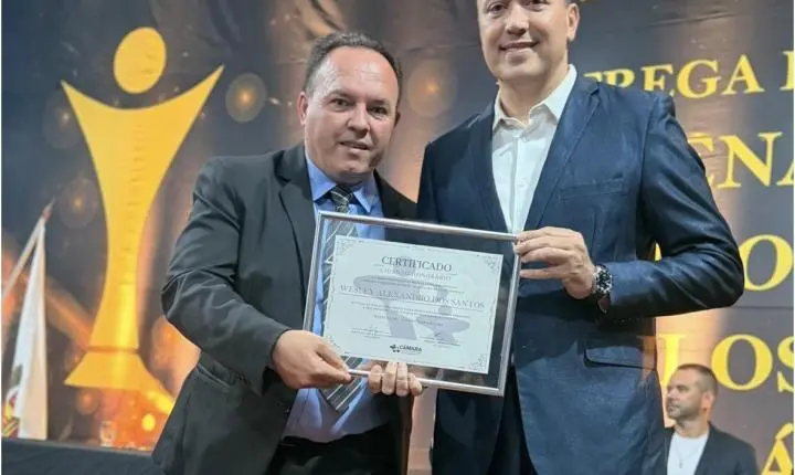 Wesley Santos recebe título de Cidadão Honorário de Mateus Leme